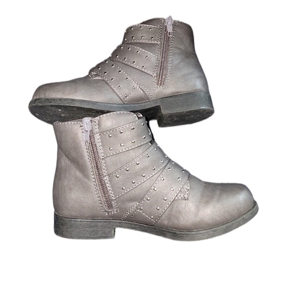 Gray toddler ankle boots with studded buckles and zipper inside. 12 - Picture 3 of 4